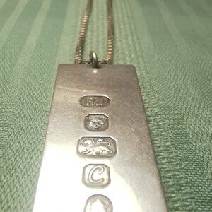 1977 Silver Jubilee Ingot Necklace 38g Sterling Silver London Hallmarked 19.5"
